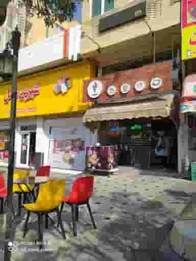 کافه فانوس (آبمیوه بستنی صبحانه قهوه) در ائل گلی تبریز