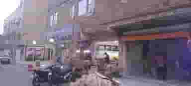 میوه‌ فروشی در کاظم آباد اخوان ورامین