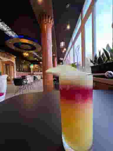 کافه ژوآن در موسی آباد ورامین