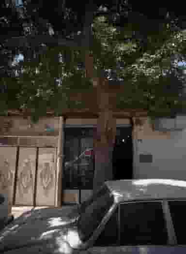 سوپر مارکت در باغ آذری 