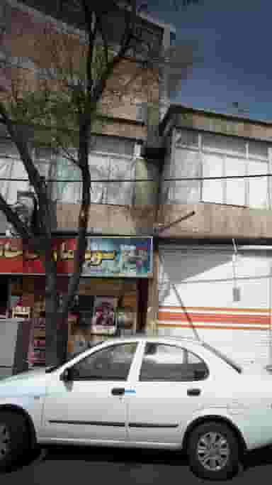 سوپرمارکت حاتمی در یاخچی آباد 