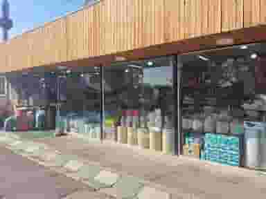 پخش مواد غذایی شهبازی در حکیمیه 