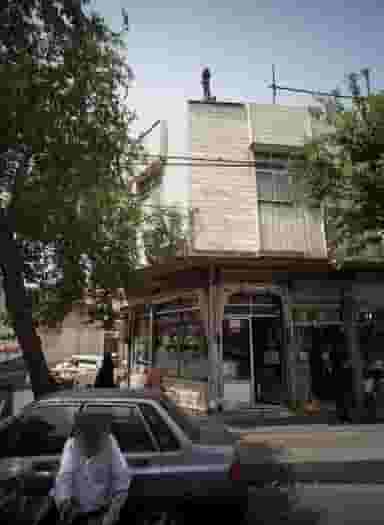 فروشگاه مواد غذایی و شوینده در نعمت آباد 