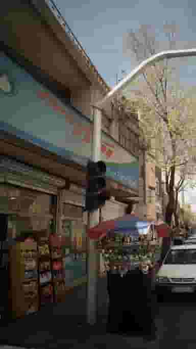سوپرمارکت بهزاد در جی 