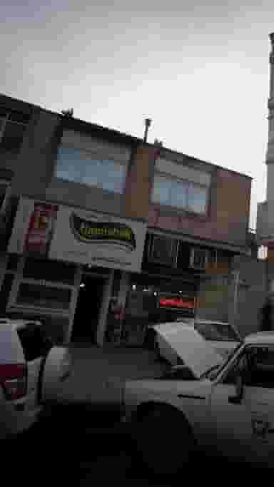 سوپرمارکت احمدی در اوین 