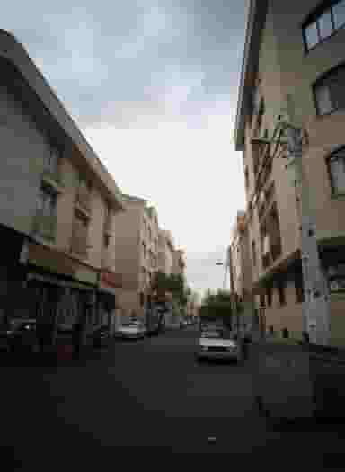 مواد غذایی ابوالحسنی در آهنگ غربی تهران