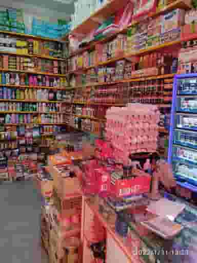 سوپرماركت پايتخت در فدک تهران