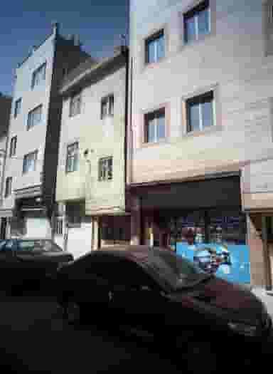 سوپر مارکت در شهید کاظمی 