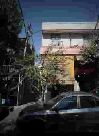 فروشگاه مواد غذایی در گمرک تهران