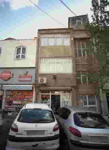 فروشگاه مواد غذایی در لویزان تهران