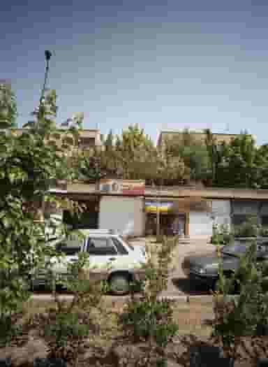 سوپرمارکت کاپولا در علی آباد جنوبی تهران