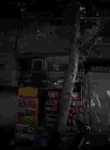 سوپر مارکت دهکده در مقدم تهران