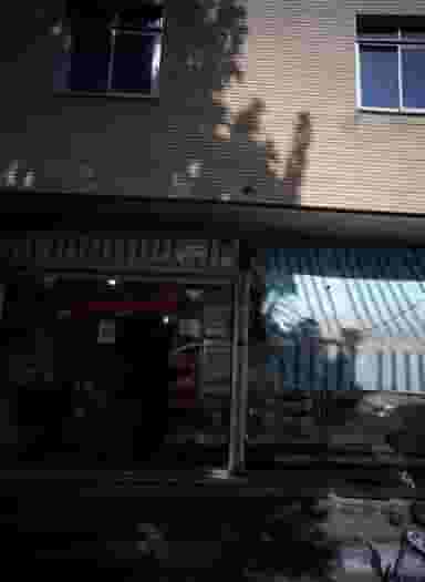 سوپرمارکت گلها در آذری 