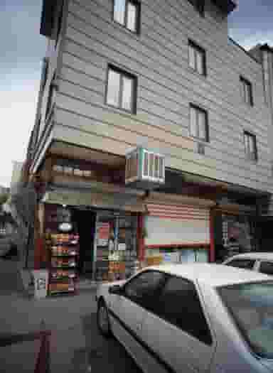 سوپرمارکت در شهید کاظمی