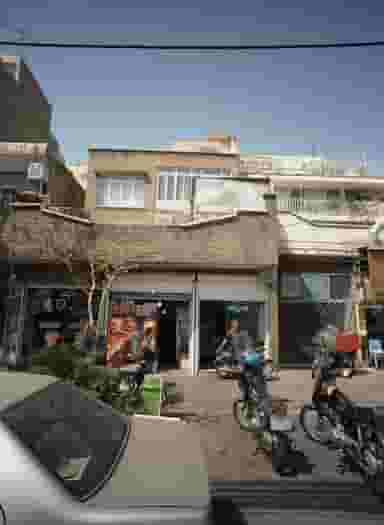 سوپر مارکت در حشمتیه 