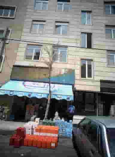 فروشگاه یاشار در گلشن تهران