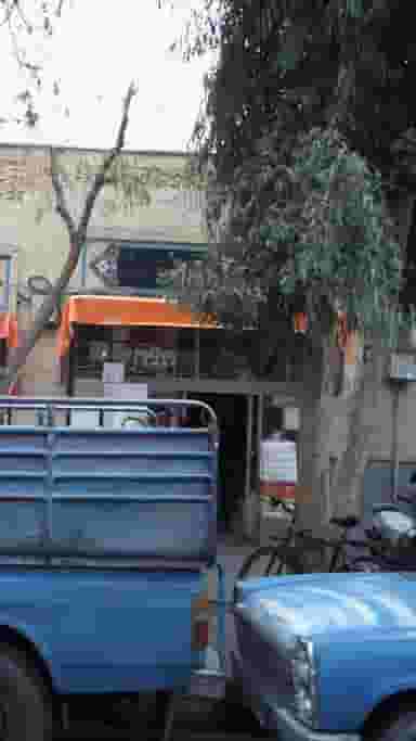 فروشگاه مواد غذایی دریانی حافظ در بازار 