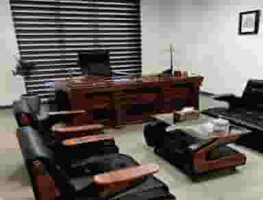 وکیل پایه یک دادگستری و مشاور حقوقی