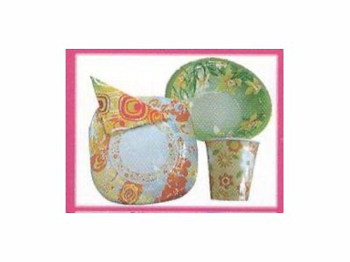 فروشگاه لوازم یکبار مصرف و لوازم تولد در هفت تیر 