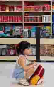 فروشگاه کتاب و لوازم التحریر میلاد در قبا