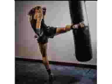 باشگاه رزمی بانوان  و آقایان دالوند در مرزداران و شهرک غرب