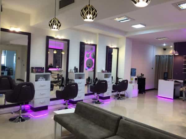 عکس سالن زیبایی شیوا خاکباز در سعادت آباد