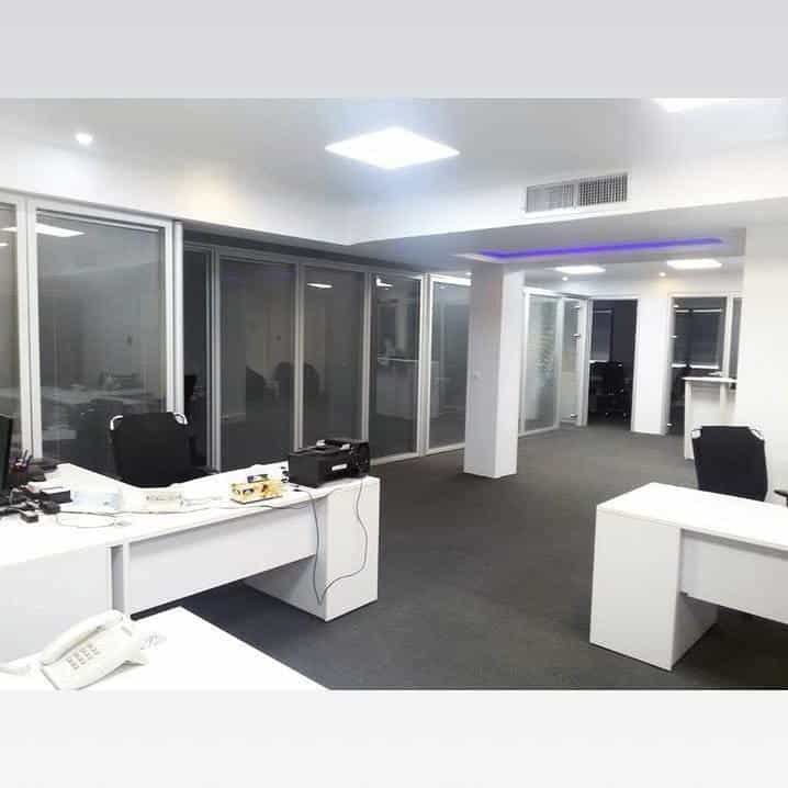 عکس تخریب و جابجایی دیوار ( فلت ) بازسازی ساختمان در تجریش
