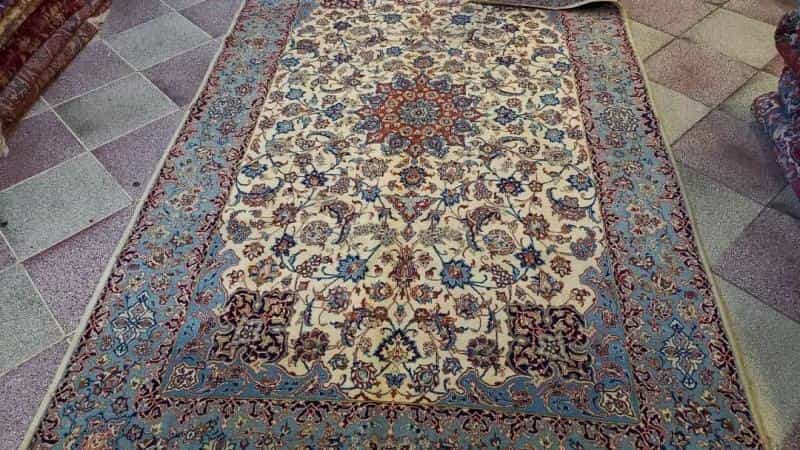 عکس فرش حمید تخمچیان در بازار