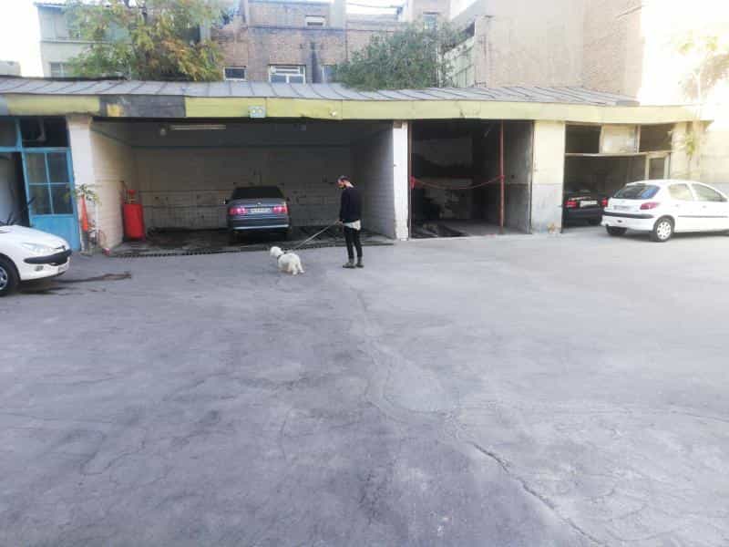 عکس کارواش ساسان در شهید اسدی