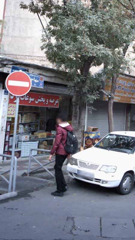 عکس عرضه و پخش سوغات یزد در اقدسیه