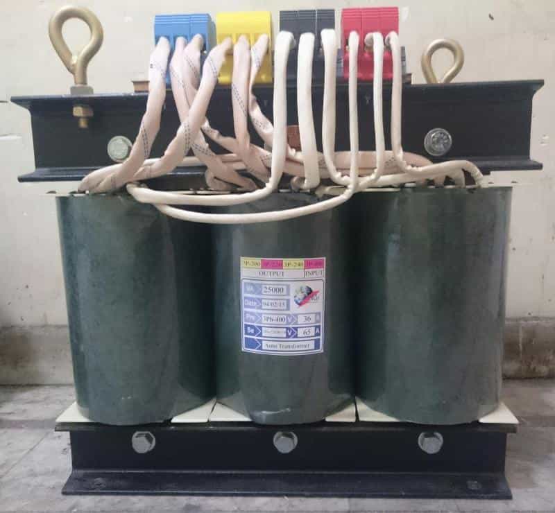 عکس یگانه الکتریک در فردوسی