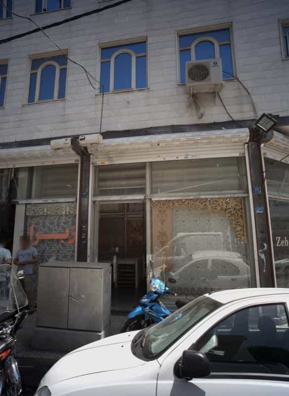 عکس پرده فروشی زبرا در مولوی