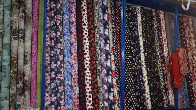 عکس پارچه سرای نکو در مینابی