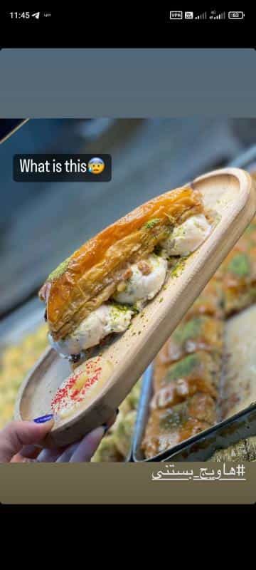 عکس باقلوا علی کیپا پاسداران