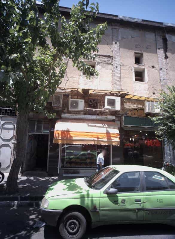 عکس شیرینی فروشی در امیربهادر