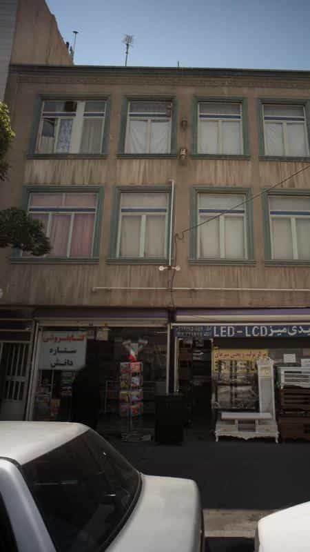 عکس کتاب‌فروشی ستاره دانش در جوادیه