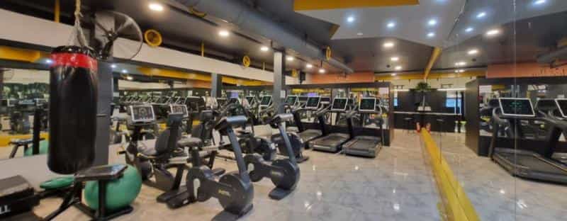 عکس باشگاه ورزشی بانوان وستا در امامت