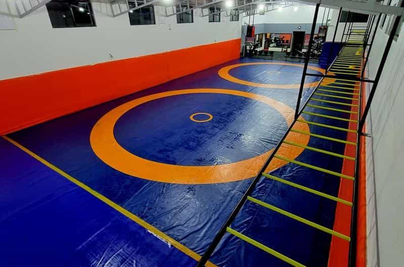 عکس باشگاه ورزشی و خانه کشتی شهید بهشتی شهرستان ری