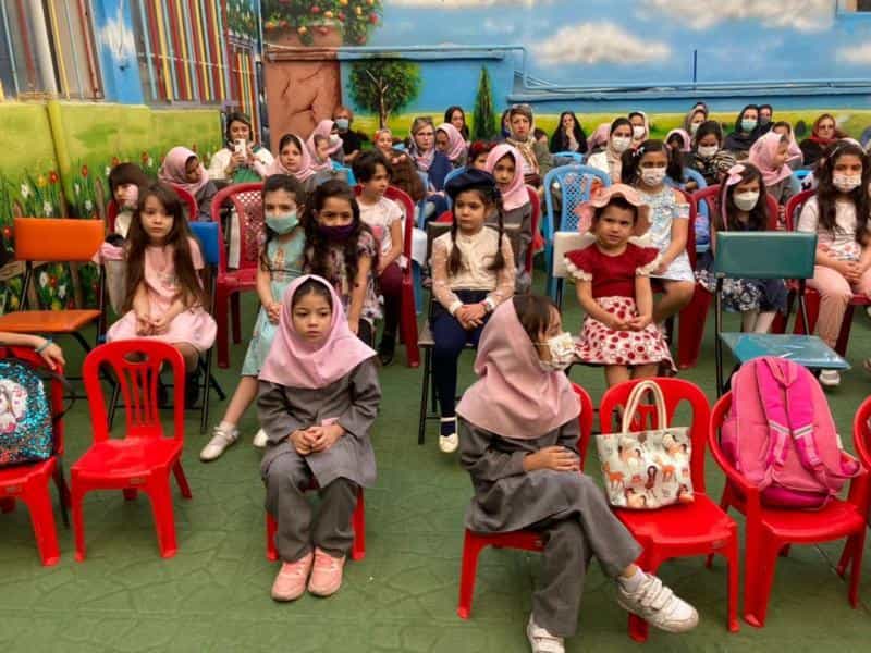 عکس پیش دبستان ودبستان دخترانه اذردخت در خاقانی