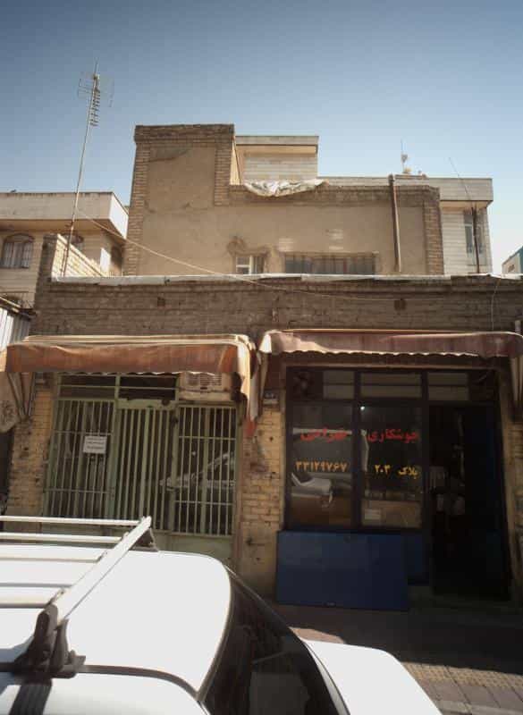 عکس جوشکاری تهرانی در آبشار