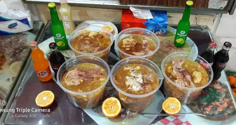 عکس طباخی شکوفه در چهارصد دستگاه