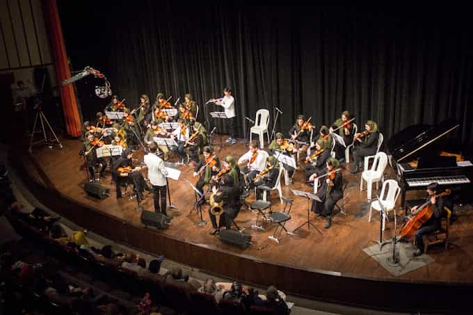 عکس آموزشگاه موسیقی بهرنگ در حسین آباد