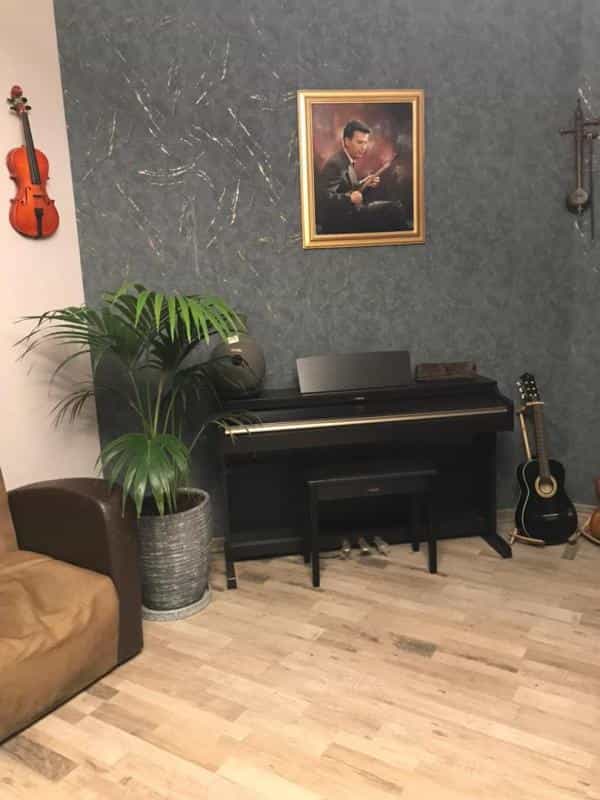 عکس آموزشگاه موسیقی گریلی در سید خندان