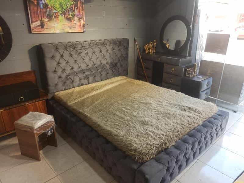 عکس گالری خواب خوب در ولیعصر جنوبی