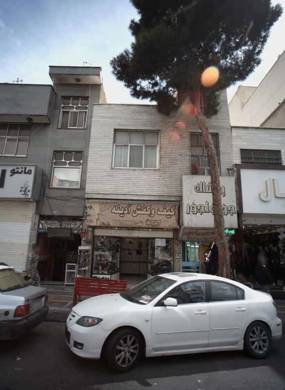 عکس کیف و کفش آدینه در افسریه شمالی