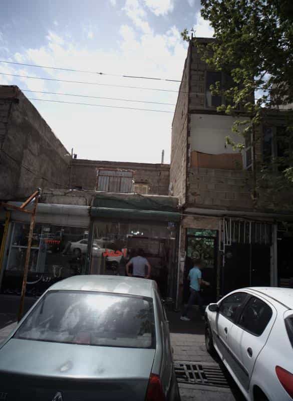 عکس آرایشگاه احمد در خاک سفید