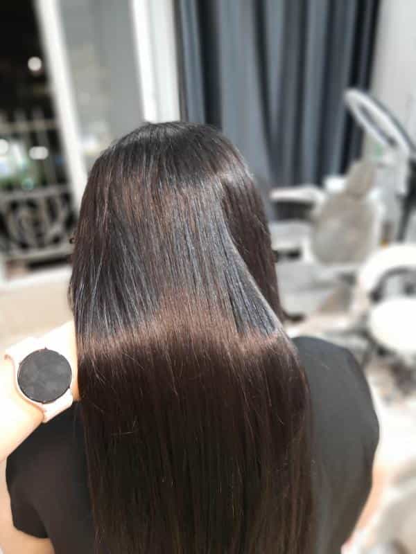 عکس آکادمی الی صافی، تراپی مو ، رنگ و لایت در دریا