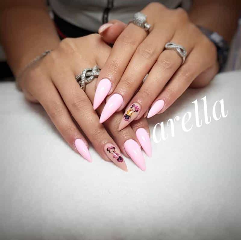 عکس کاشت ناخن تهران ستارخان آرلا در پاتریس لومومبا