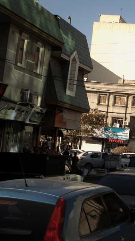 عکس پیرایش آقای خاص در جنت آباد جنوبی