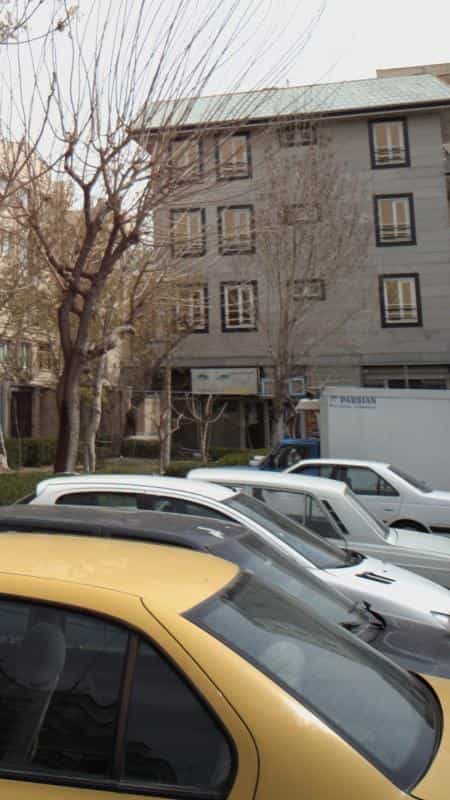 عکس سالن آرایش و زیبایی آریسا در کوهک